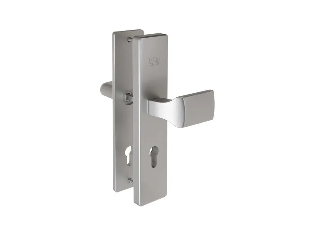 525/90 madlo+kľučka hranatý štít s prekrytím F1 bezpečnostné kovanie