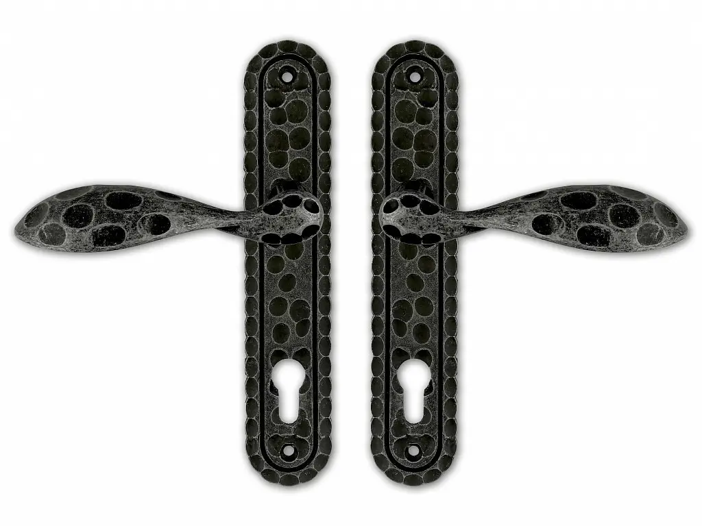 K 912 RUSTIKO 72 FAB kovanie